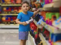 كيف تتحكم في رغبات الشراء لدى أطفـالك.