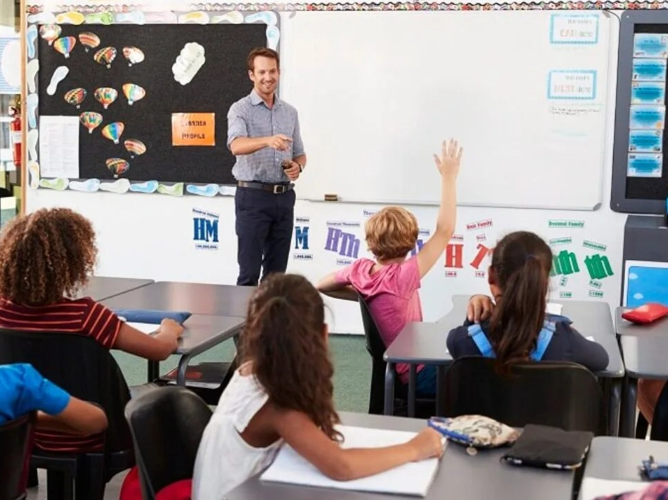 كيف تجذب انتباه التلاميذ للدرس أثناء الشرح..